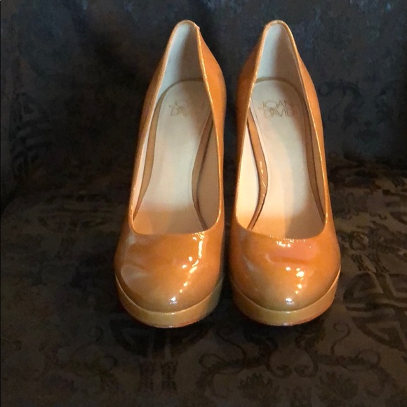 Joan & David Patent Leather Heels 7 - Picture 2 of 3